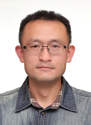 委員 李鴻吉圖片